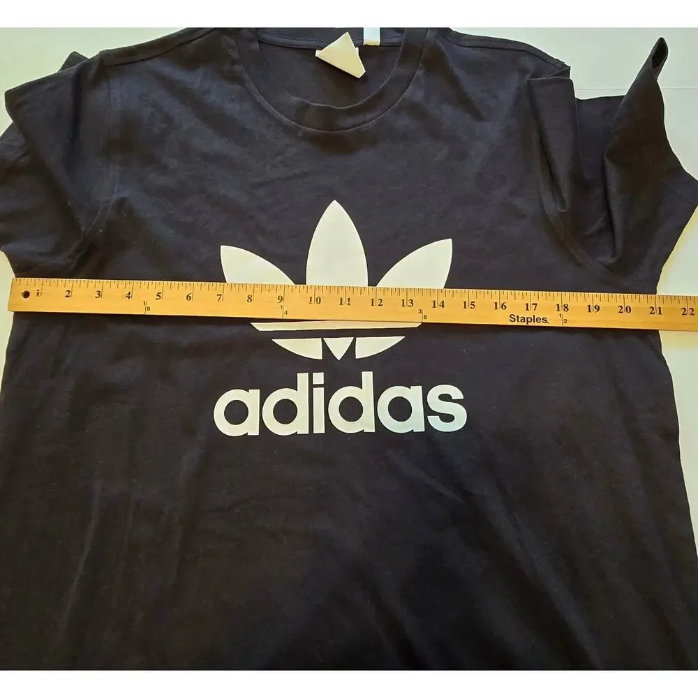 Adidas Tee Mens Size Medium Black Crew Neck Short Sleeve 100% Cotton Classic NWT